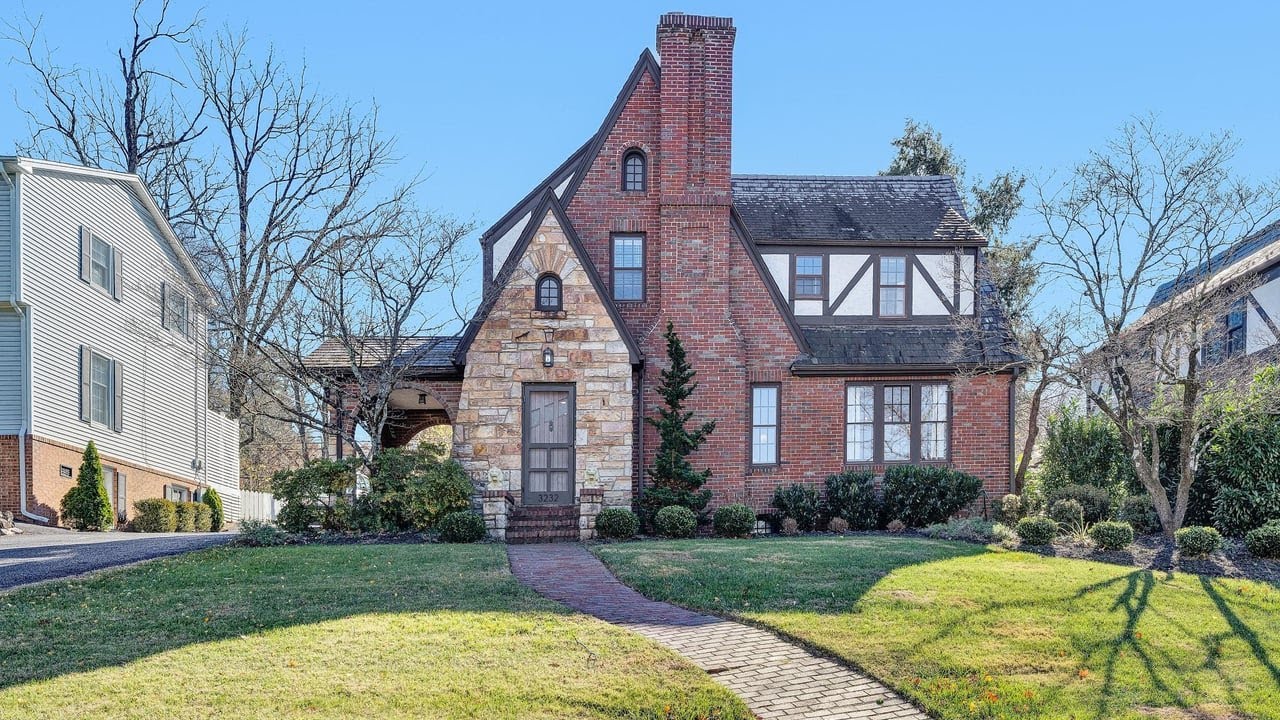 3232 Allendale St SW, Roanoke, VA