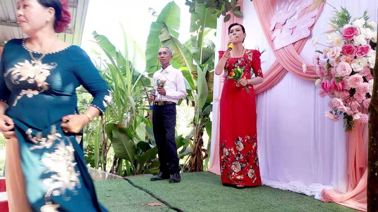 LỄ VU QUY MINH THƯ VÀ VĂN TOÁN.