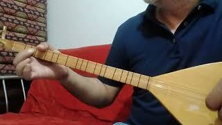 Sazımı Asın Duvara,Yalnız Kalsın Bahtı Kara,Türkülerle Gömün Beni.