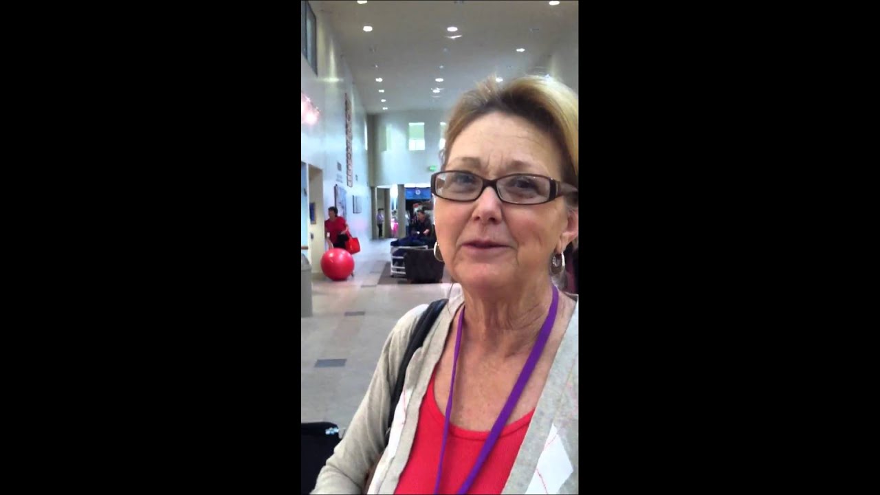 Hazel Baker Reviews the Amazing Body Scrub | Nava Natural