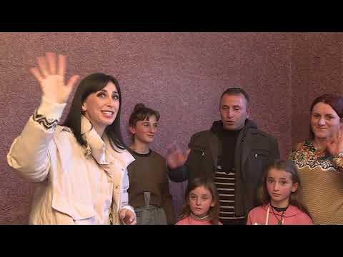 2021 წლის დადგომა ჩვენ შაინიძეების მრავალშვილიან ოჯახს მივულოცეთ:)