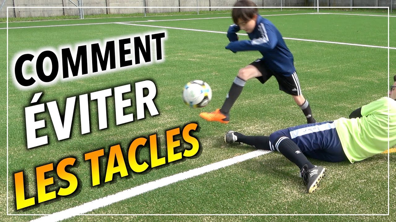 Tacle COMMENT ÉVITER LES TACLES AU FOOT - YouTube