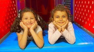 Николь и АЛИС Лучшие ПОДРУЖКИ! Дети весело ИГРАЮТ с игрушками и на ДЕТСКОЙ ПЛОЩАДКЕ! Видео ДЛЯ ДЕТЕЙ Николь и АЛИС Лучшие ПОДРУЖКИ! Дети весело ИГРАЮТ с игрушками и на ДЕТСКОЙ ПЛОЩАДКЕ! Видео ДЛЯ ДЕТЕЙ
