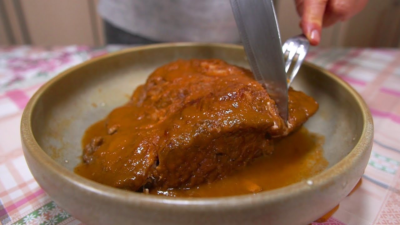 Rosto viçi në tenxhere, receta ideale për festat e fundvitit