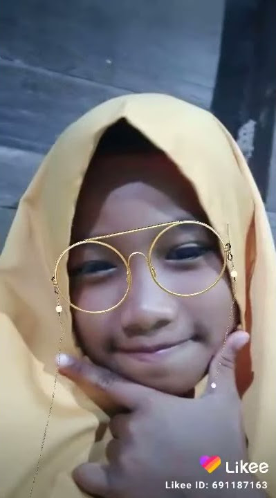 Download lagu Alena putri