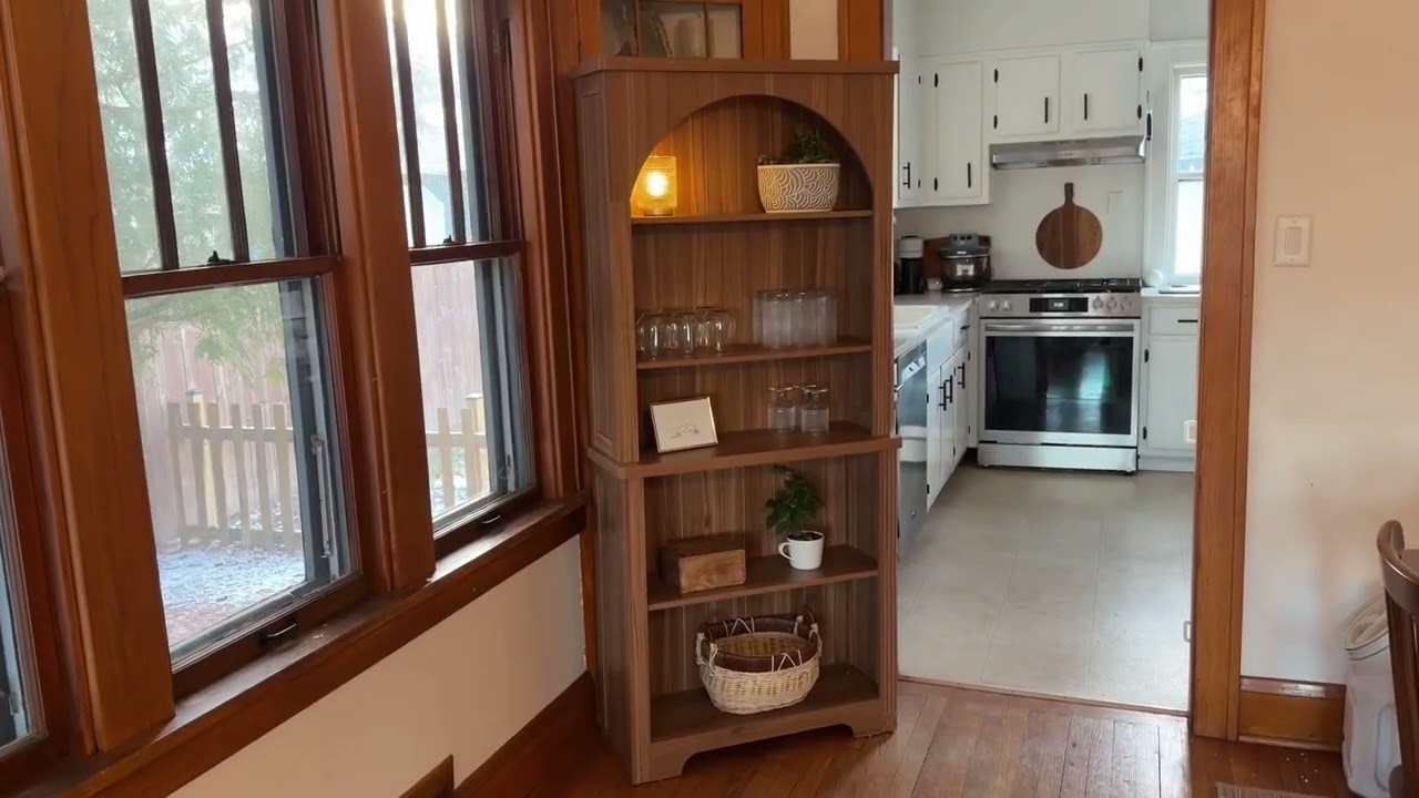 Arched Bookshelf Assembly and Finished Look