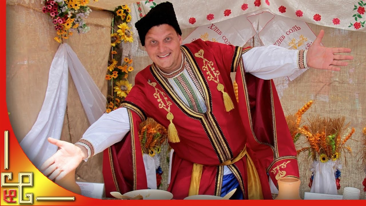 Вот кто то с горочки спустился. Застольные песни. Песни наших родителей ...