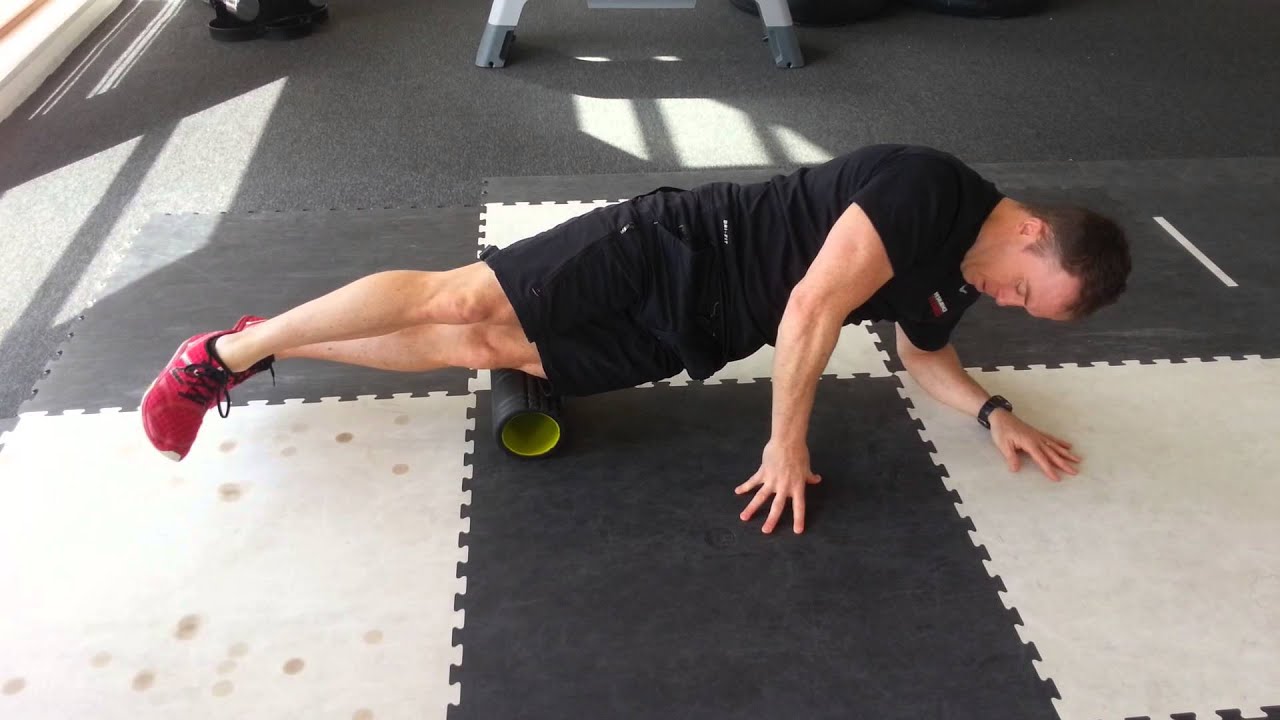 Foam Roller IT Band with Knee Flexion YouTube