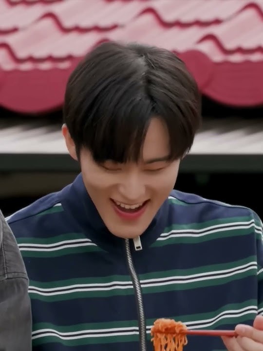 Jaemin and Haechan are always hilarious together 😭