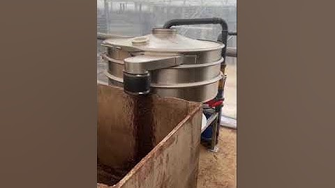 Solidliquid separator circular vibrating screen