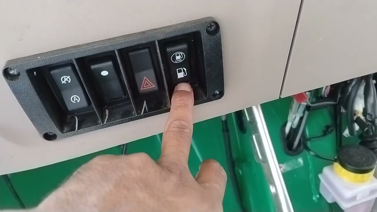 Bajaj Maxima X-wide 2025 August,  45km/Kg Cng ke sath , kam downpayment me ab ghar  leke jaye .....