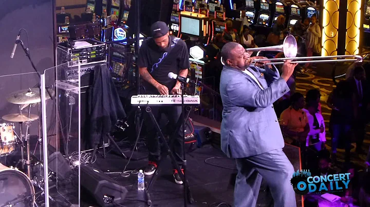 Jeff Bradshaw performs I Get Lonely live at Jazzy ...