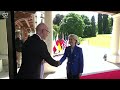 IMAGES | G7: arrivées de Lula, Macron, von der Leyen et Costa à Evian