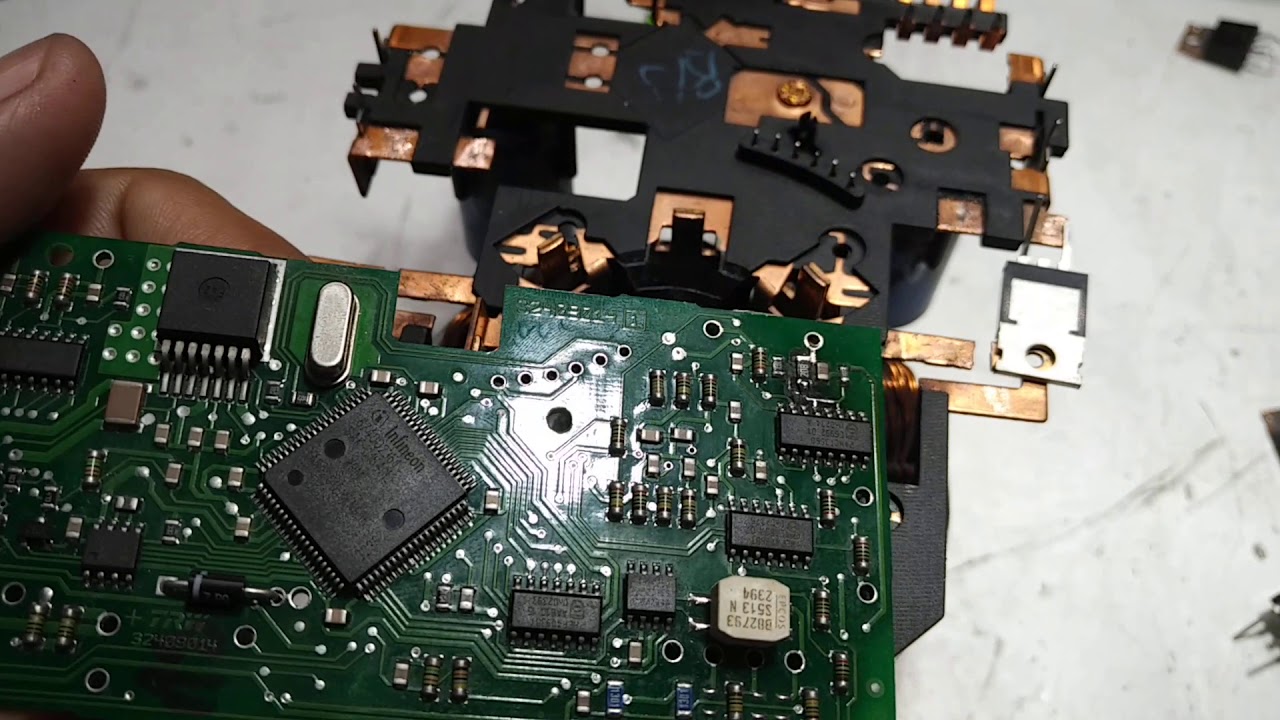 Reparación de bombas electrónica de dirección hidráulica de Seat ibiza