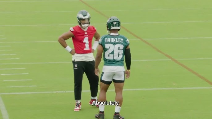 🔊 Eagles QB Jalen Hurts Mic'd Up via #Eagles - YouTube