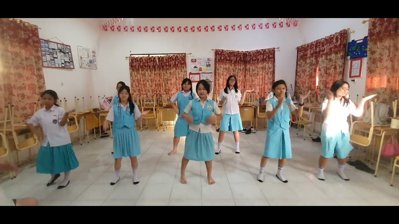 Latihan dance kelas VI  | persiapan natal sekolah