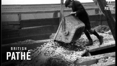 Tinstone - How It Is Obtained In A Cornish Mine (1933)