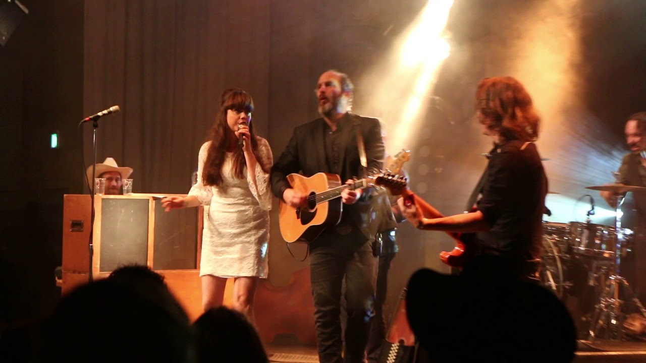 Def Americans - Johnny Cash & June Carter Cash