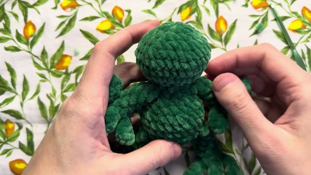 АмиКрючками. Вяжем тело и голову лягушонку (часть 5)