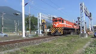 7602次貨物列車通過德高路段