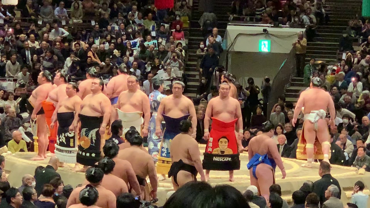 土俵2020｜DOHYO 2020｜横綱土俵入り｜相撲｜SUMO｜ 大相撲土俵入り2020 - YouTube