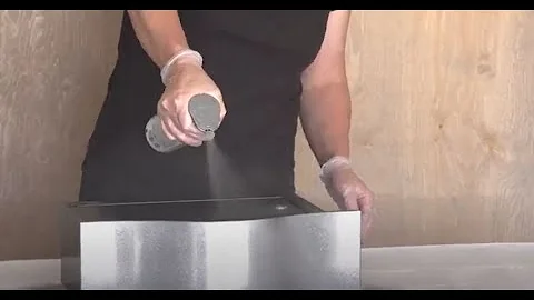 Achieve A Hammered Look With Rust-Oleum Universal Hammered Spray Paint