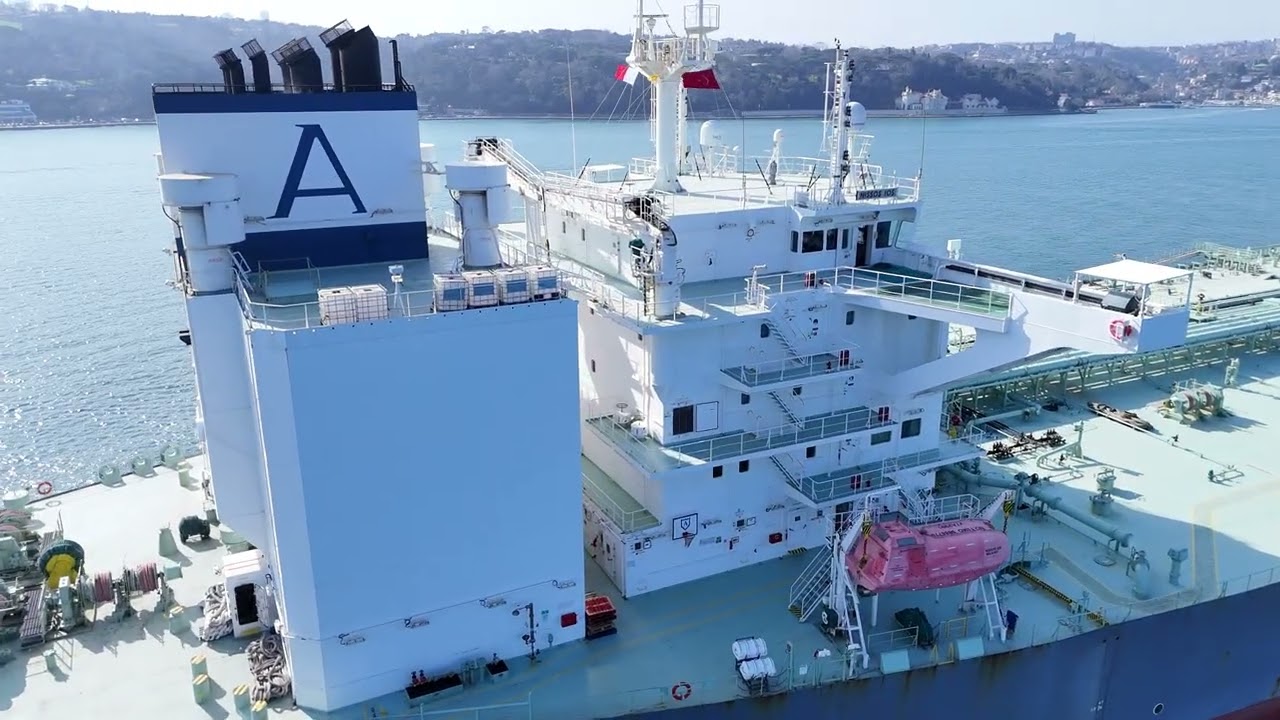 Boğazın Sessiz Devleri.