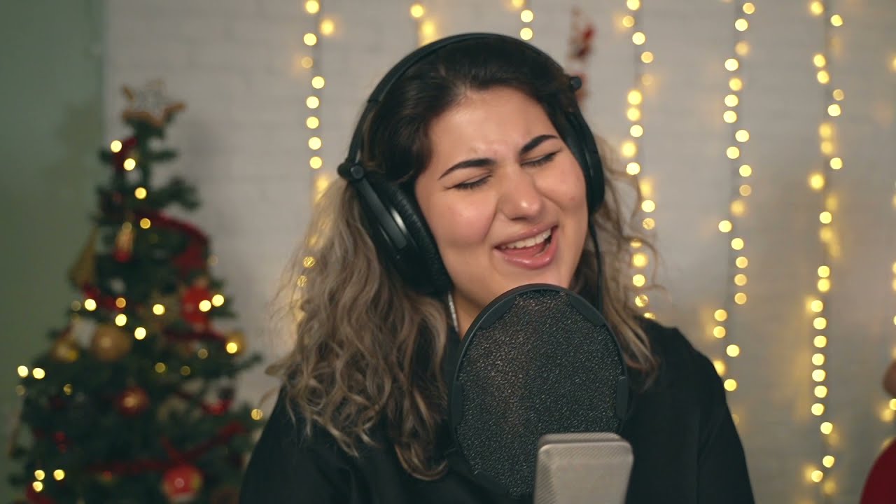 Raluca Atasiei White Christmas (Pink Martini ACOUSTIC COVER) YouTube