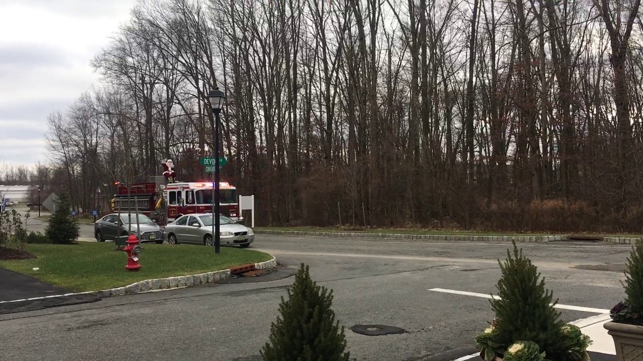 It’s Christmas at The Hills in Rockaway!!!