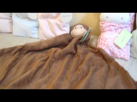 angel-dear-napping-blanket-overview
