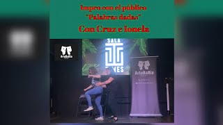 Impro con el público “Palabras dadas” interpretado por Cruz e Ionela en The Times