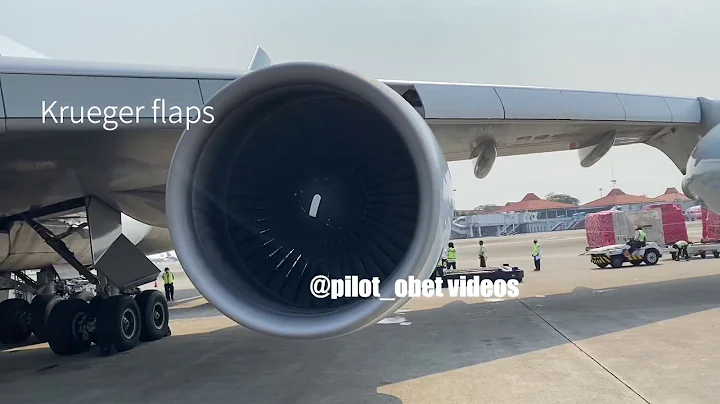 Boeing 747-400ERF Flap extension