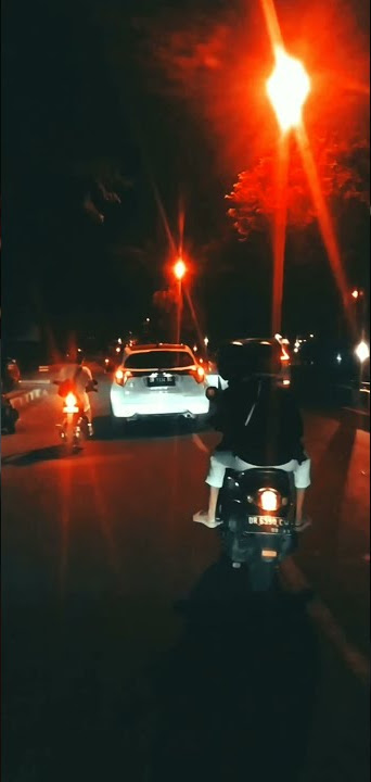 Story Wa malam keren || Vn Video Vlog || pesona malam kota mataram terbaru 2021.