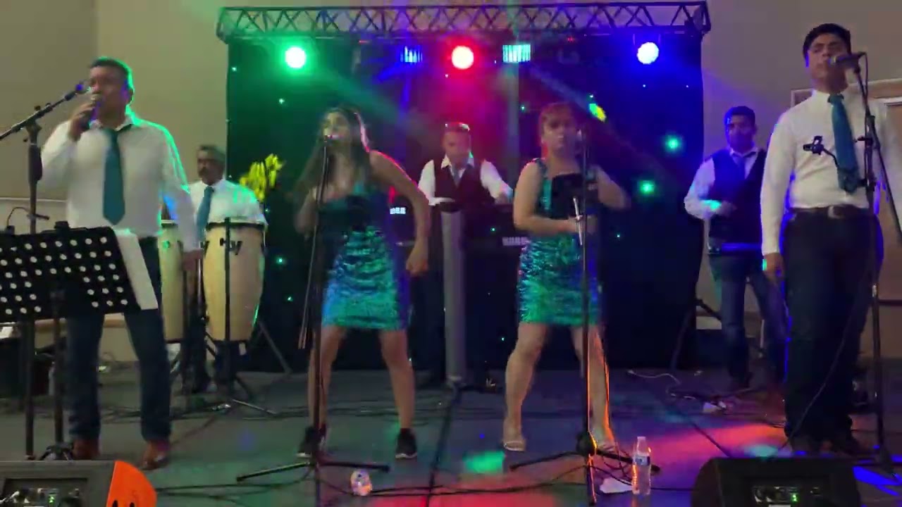 Regardez Alto Voltaje De Del Rio Texas - Quinceañera En Eagle Pass Texas ( Cumbia Se Baila Asi ) sur YouTube Regardez Alto Voltaje De Del Rio Texas - Quinceañera En Eagle Pass Texas ( Cumbia Se Baila Asi ) sur YouTube