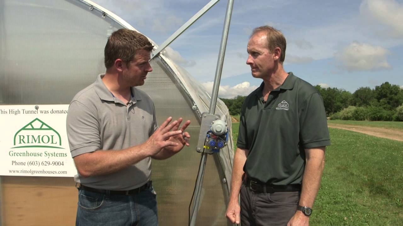 Greenhouse Tips: The Benefits of Roll Up Sides