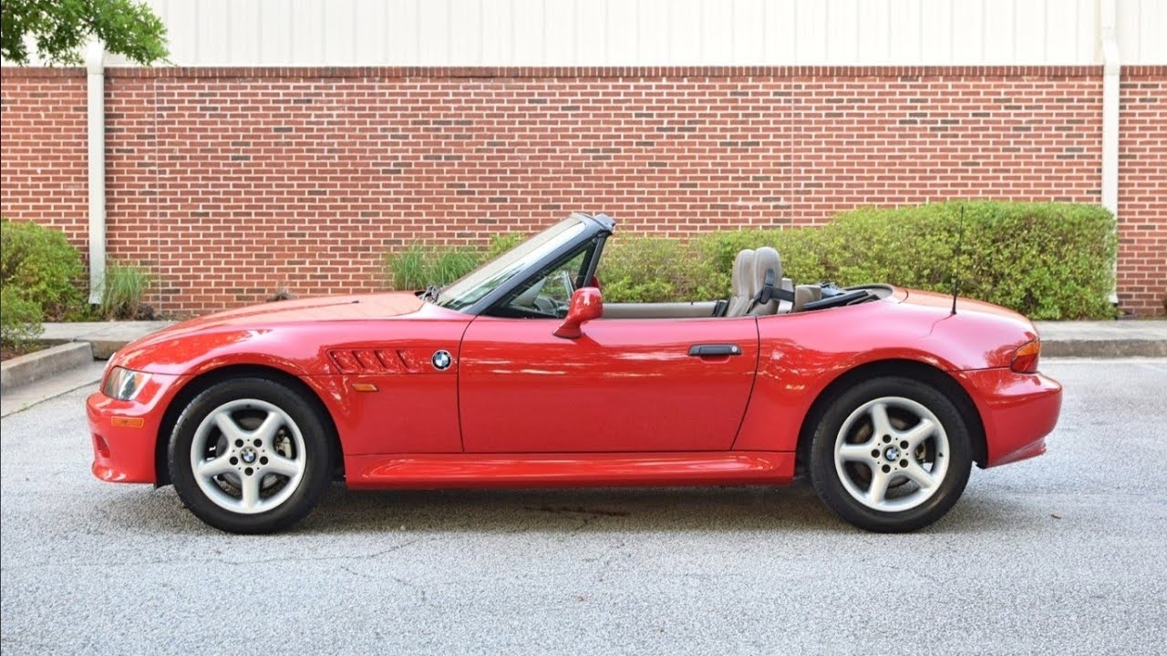 1997 BMW Z3 2.8 Roadster 5-Speed: walk-around & cold start - YouTube