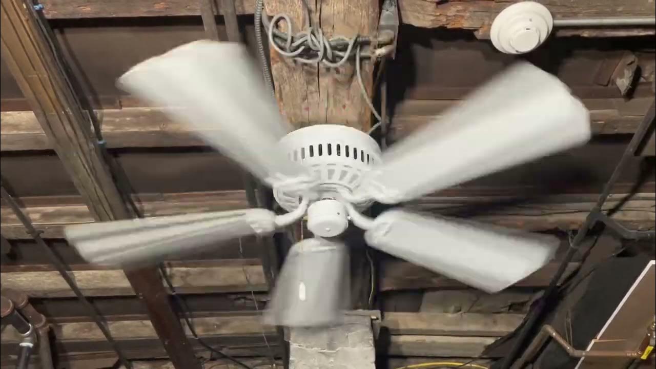 NuTone “HugTheCeiling” Hugger Ceiling Fan 52” (White)(Air Cool)(No