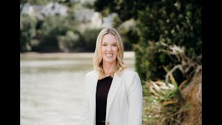 76 Lauderdale Road, Birkdale