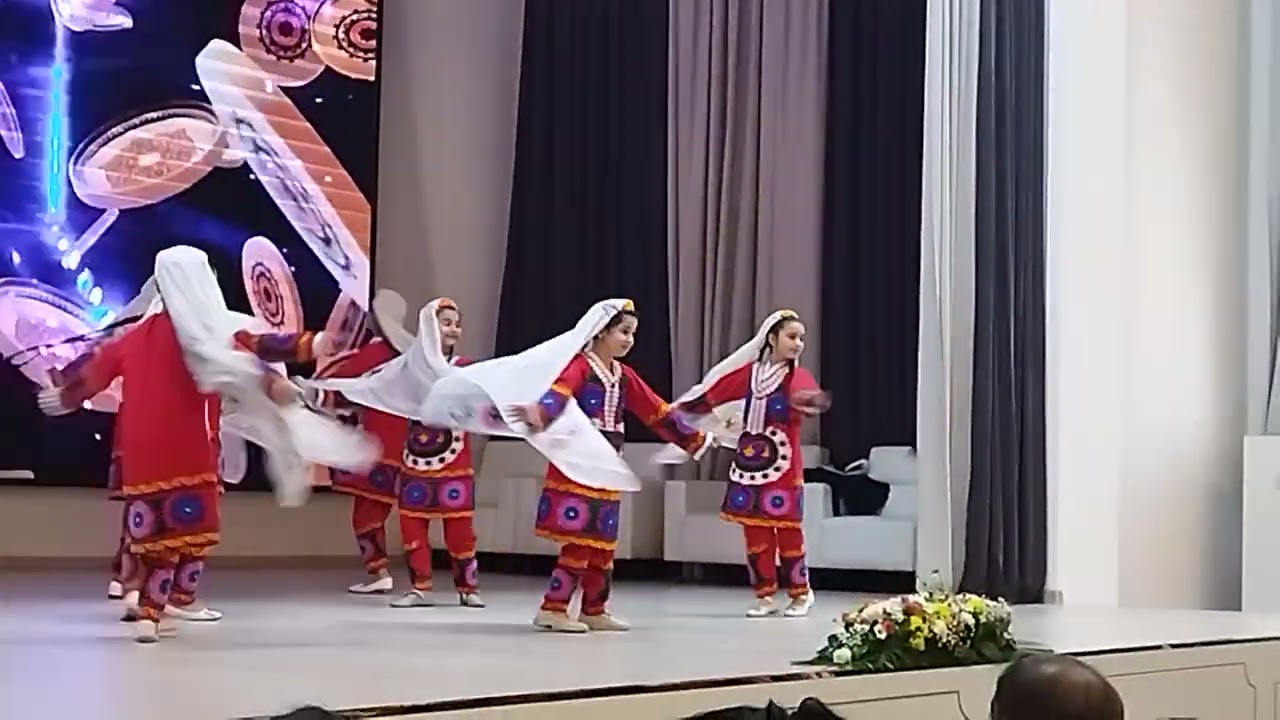 Рақси хатлонӣ Қумбоқ  Постановка Фатхуллоева Мискол