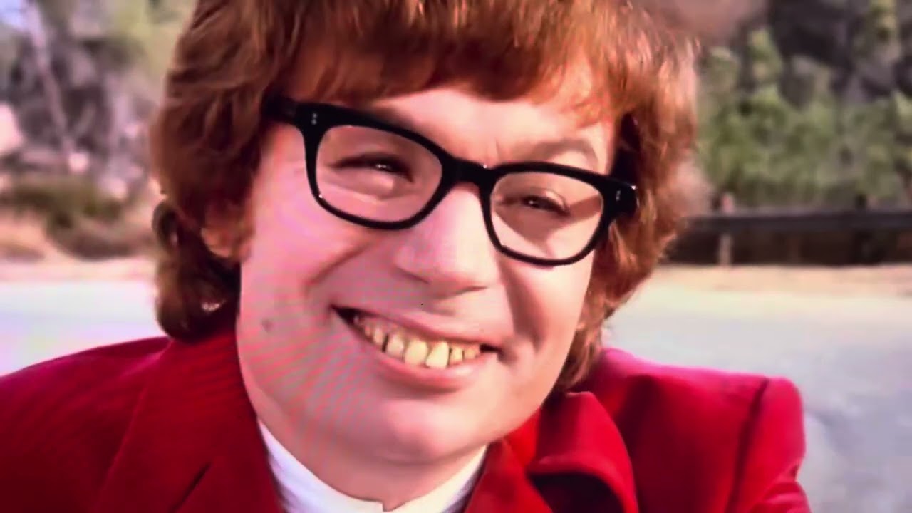 Austin Powers: Fat Bastard/three questions - (in reverse)