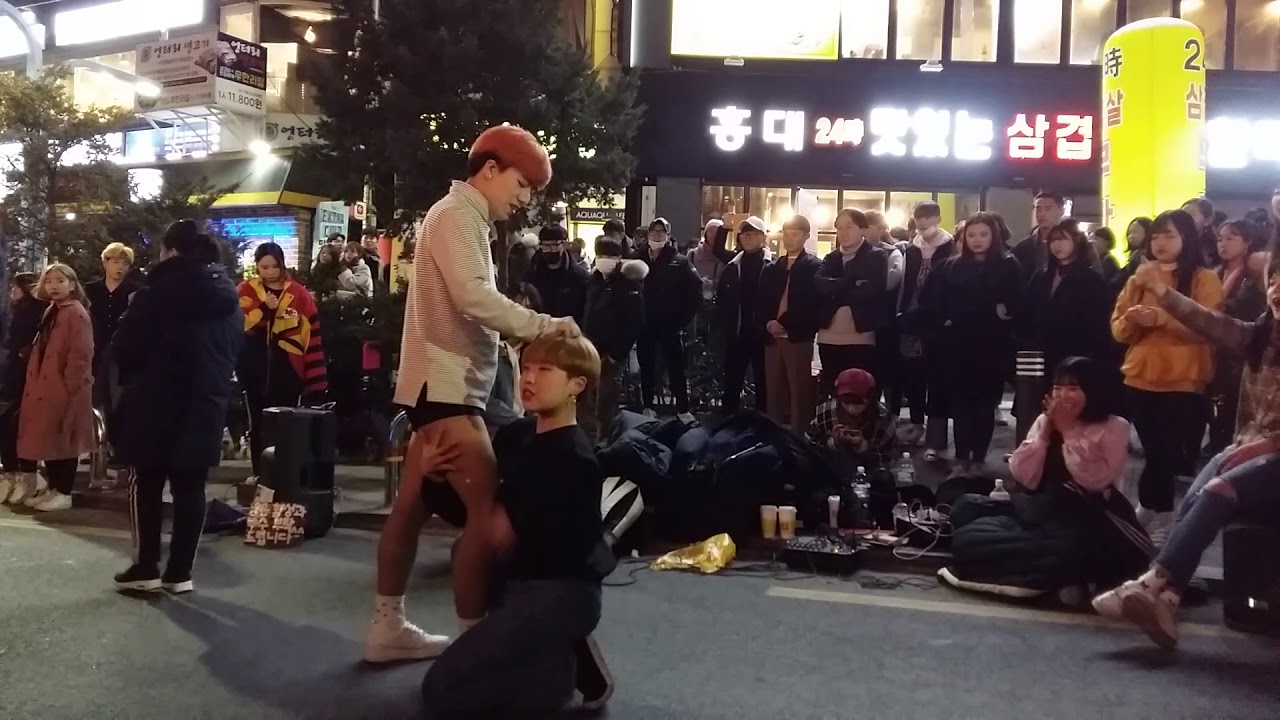 2018.2.24&걷고싶은거리&홍대&뜻밖에양꼬치앞&댄스팀&템테이션X레드크루&by큰별