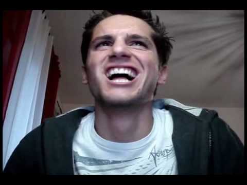 SCHERZO TEL. INSOMMA PER DIRE comic online