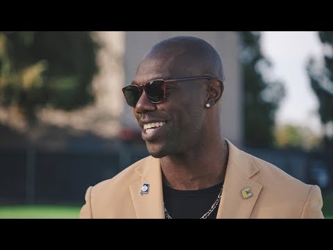 Video: Terrell Owens Čistá hodnota: Wiki, ženatý, rodina, svatba, plat, sourozenci