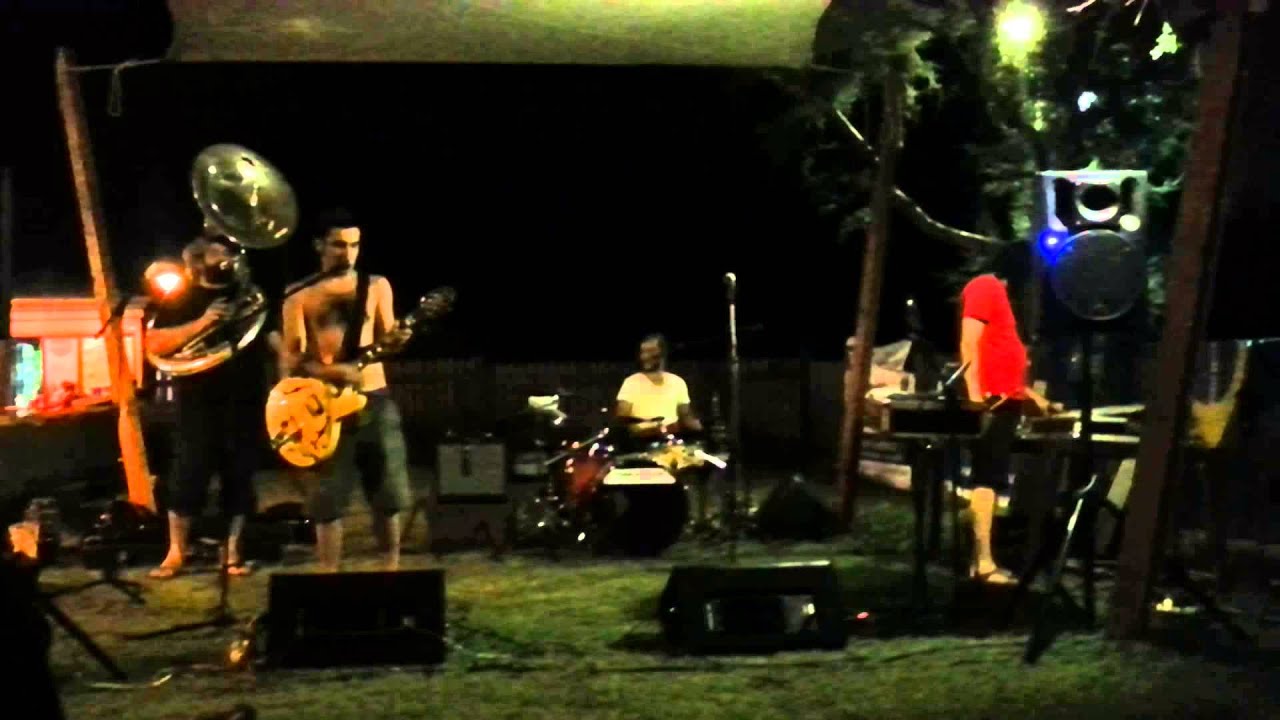 Malibu Beach Live