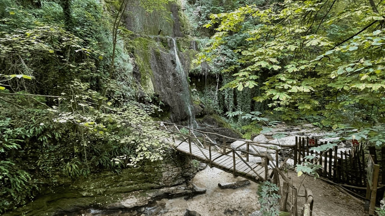 Valle dell'Orfento - Riserva naturale - Caramanico Terme (PE) - Abruzzo - Italy - 4K