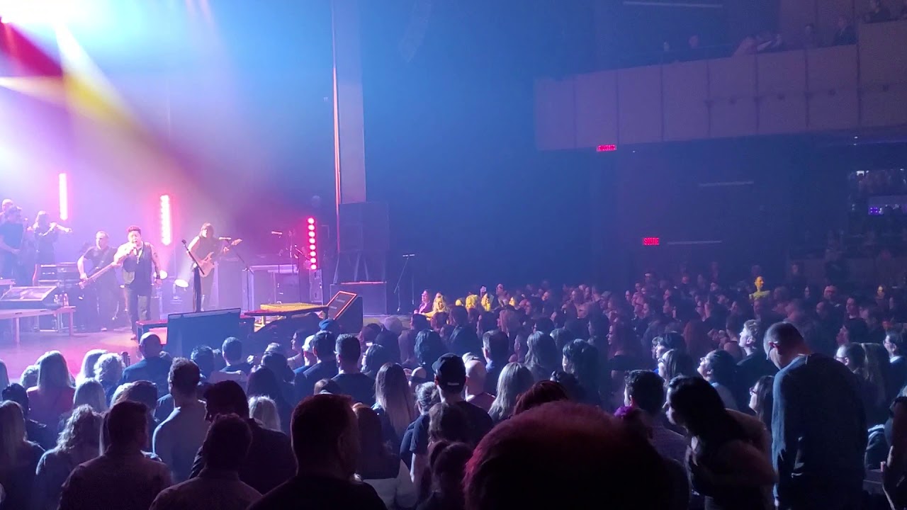 Éric Lapointe - Les Boys - L’Étoile DIX30 - Brossard - 12 décembre 2019 ...