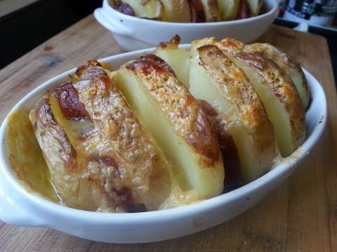 Vidéo: Comment Faire Cuire Des Pommes De Terre Dans Un Style Campagnard