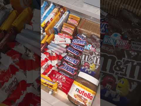 اهم شي بالحياة الحلويات تصويري لاتنسون الاشتراك بالقناة  حلويات بنات