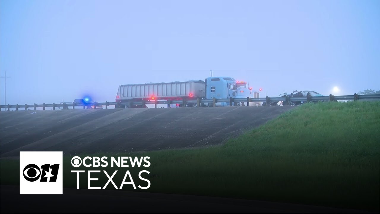 2 dead after crash involving 18-wheeler in Dallas - YouTube