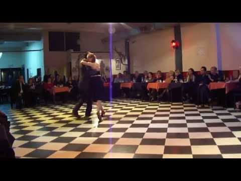 Sin Rumbo, bailan Rolando Valdivia y Elsa Wirth 2/2